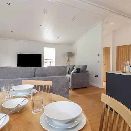 Ash Thwaite * Ulverston