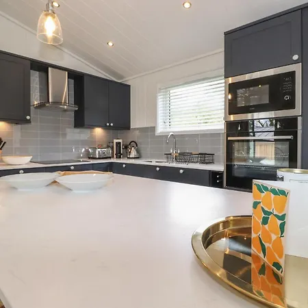 Ash Thwaite * ウルバーストン